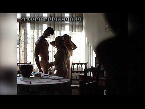 ❤️ Секс приятели канят гигантски мъж и тройка с него ☑ Супер порно в bg.porno-filmy.ru